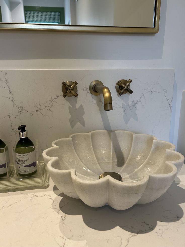 White Marble Washbasin 16" - Image 4